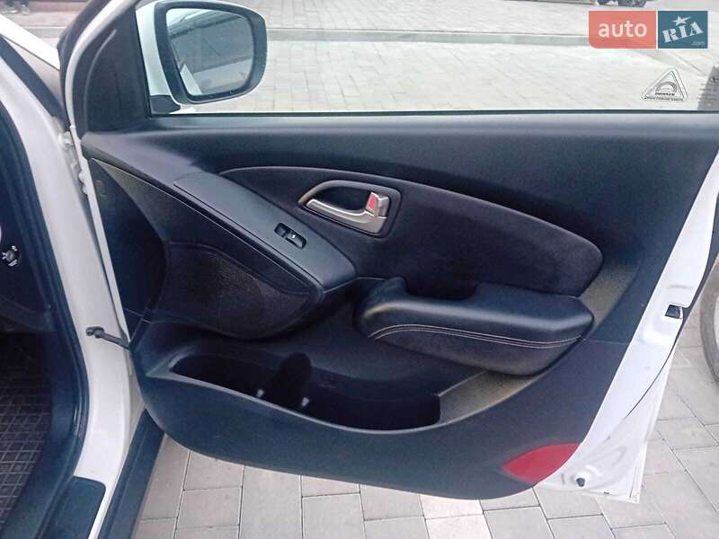 Внедорожник / Кроссовер Hyundai Tucson 2012 в Коломые фото 8 Внедорожник / Кроссовер Hyundai Tucson 2012 в Коломые