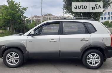 Позашляховик / Кросовер Hyundai Tucson 2008 в Києві