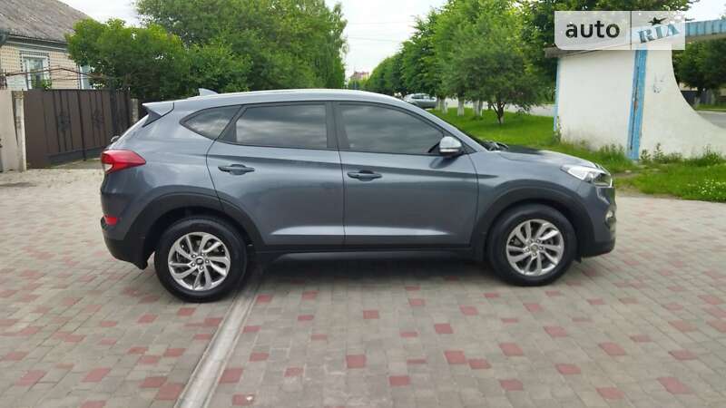 Внедорожник / Кроссовер Hyundai Tucson 2016 в Староконстантинове фото 20 Внедорожник / Кроссовер Hyundai Tucson 2016 в Староконстантинове
