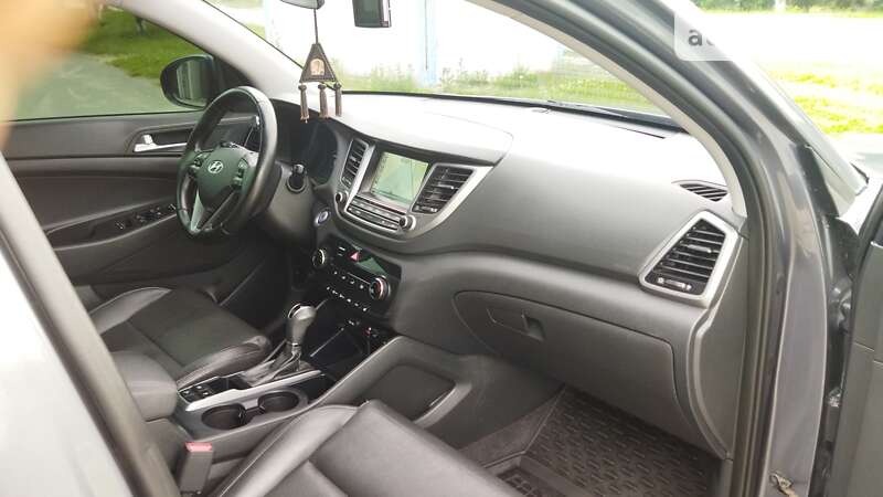 Внедорожник / Кроссовер Hyundai Tucson 2016 в Староконстантинове фото 43 Внедорожник / Кроссовер Hyundai Tucson 2016 в Староконстантинове