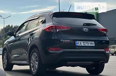 Позашляховик / Кросовер Hyundai Tucson 2017 в Києві