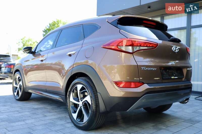 Позашляховик / Кросовер Hyundai Tucson 2016 в Дрогобичі