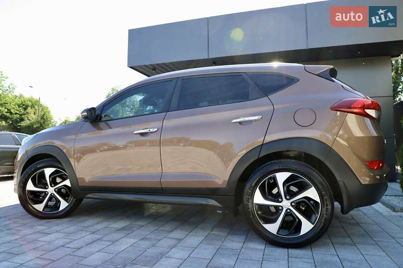 Позашляховик / Кросовер Hyundai Tucson 2016 в Дрогобичі