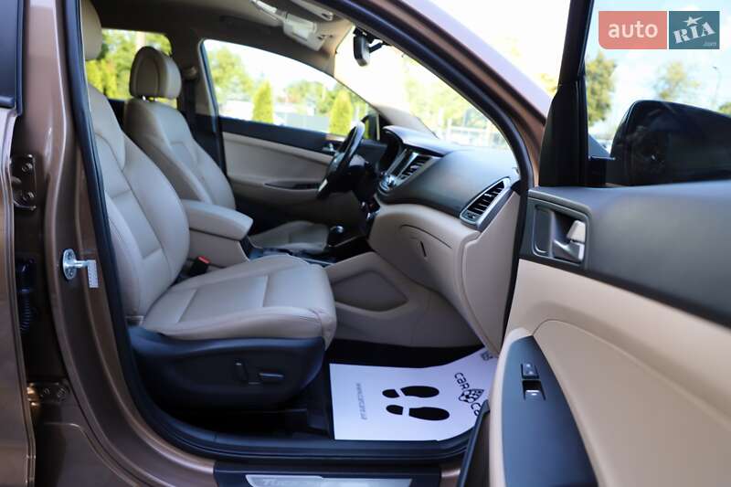 Позашляховик / Кросовер Hyundai Tucson 2016 в Дрогобичі