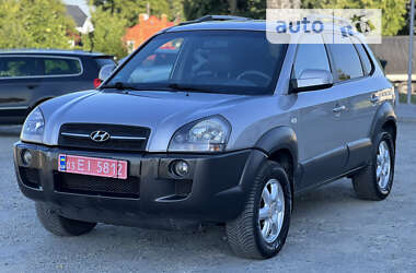 Позашляховик / Кросовер Hyundai Tucson 2005 в Рівному