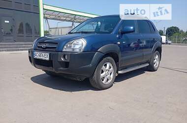 Позашляховик / Кросовер Hyundai Tucson 2004 в Нововолинську