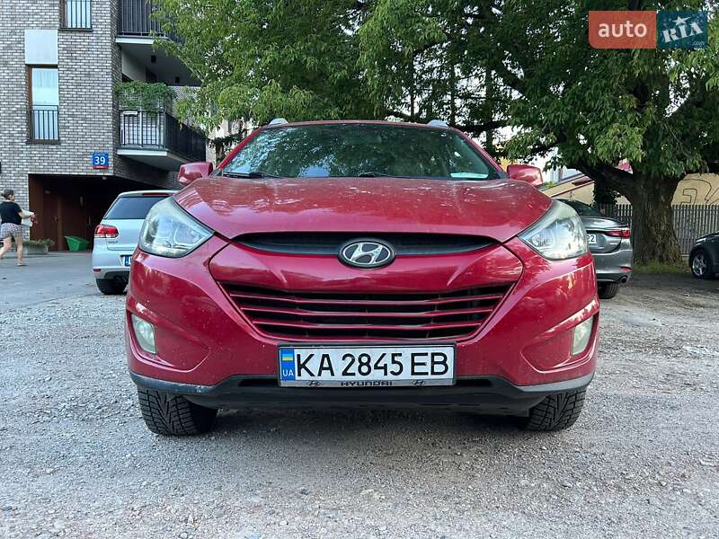 Позашляховик / Кросовер Hyundai Tucson 2014 в Києві
