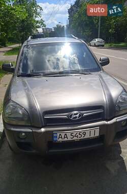 Внедорожник / Кроссовер Hyundai Tucson 2008 в 