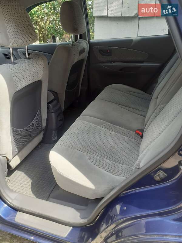 Позашляховик / Кросовер Hyundai Tucson 2004 в Камені-Каширському