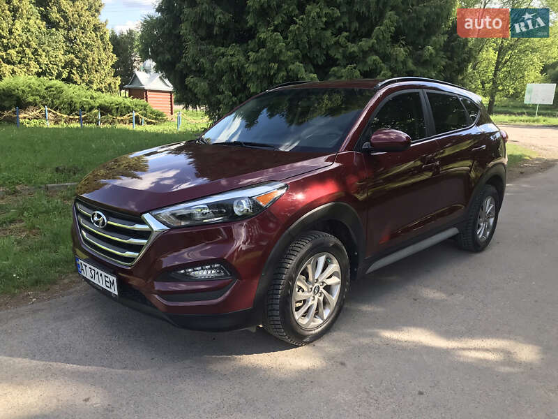 Позашляховик / Кросовер Hyundai Tucson 2017 в Коломиї