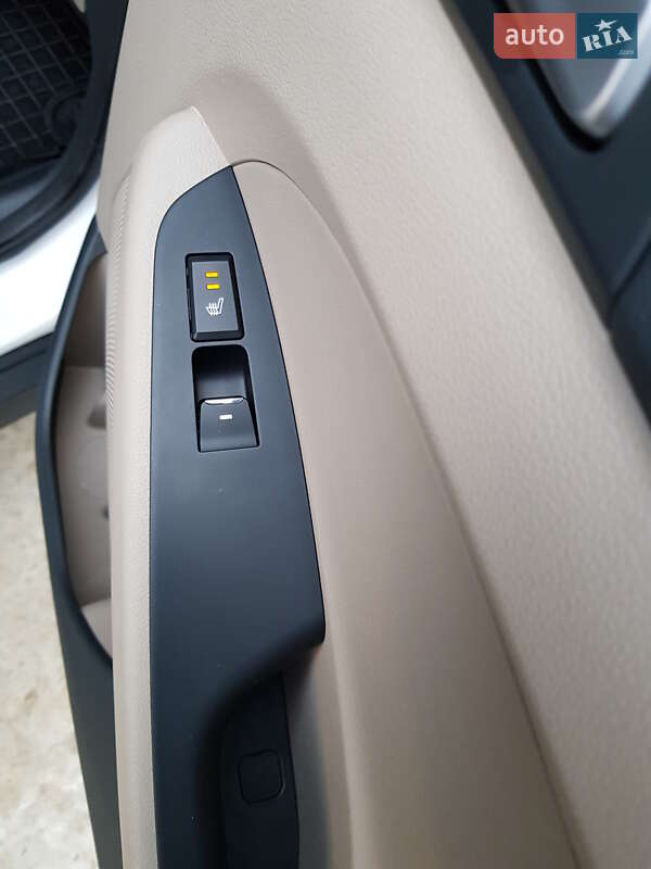 Позашляховик / Кросовер Hyundai Tucson 2015 в Дніпрі