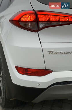 Внедорожник / Кроссовер Hyundai Tucson 2016 в Яремче