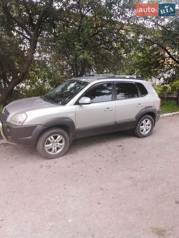 Внедорожник / Кроссовер Hyundai Tucson 2007 в Коровьем