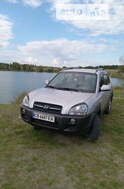 Внедорожник / Кроссовер Hyundai Tucson 2005 в Новгород-Северском