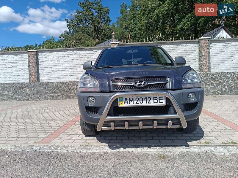 Внедорожник / Кроссовер Hyundai Tucson 2011 в Житомире