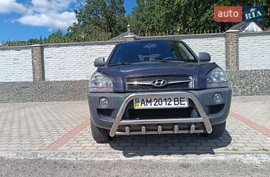 Позашляховик / Кросовер Hyundai Tucson 2011 в Житомирі