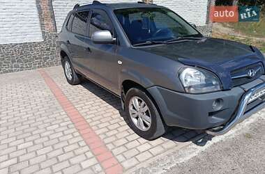 Позашляховик / Кросовер Hyundai Tucson 2011 в Житомирі