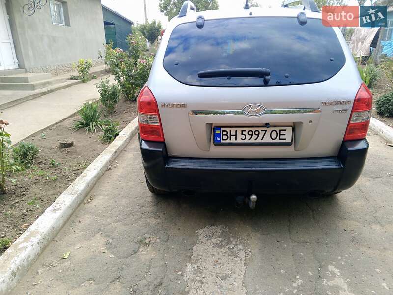 Внедорожник / Кроссовер Hyundai Tucson 2004 в Арцизе