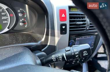 Позашляховик / Кросовер Hyundai Tucson 2008 в 