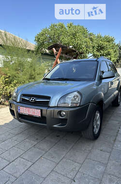 Внедорожник / Кроссовер Hyundai Tucson 2009 в Сумах