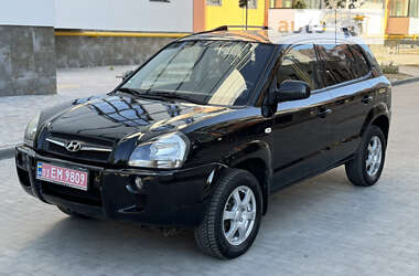 Позашляховик / Кросовер Hyundai Tucson 2009 в Луцьку