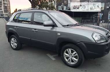 Позашляховик / Кросовер Hyundai Tucson 2011 в Чернігові