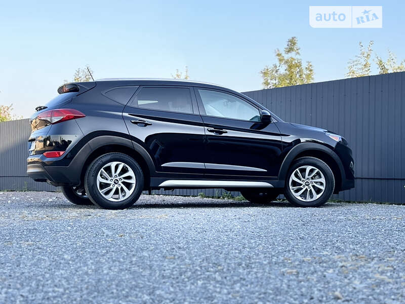 Позашляховик / Кросовер Hyundai Tucson 2016 в Самборі