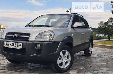 Позашляховик / Кросовер Hyundai Tucson 2007 в Києві