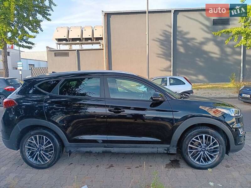 Внедорожник / Кроссовер Hyundai Tucson 2019 в Чернигове