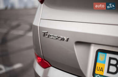 Внедорожник / Кроссовер Hyundai Tucson 2017 в 