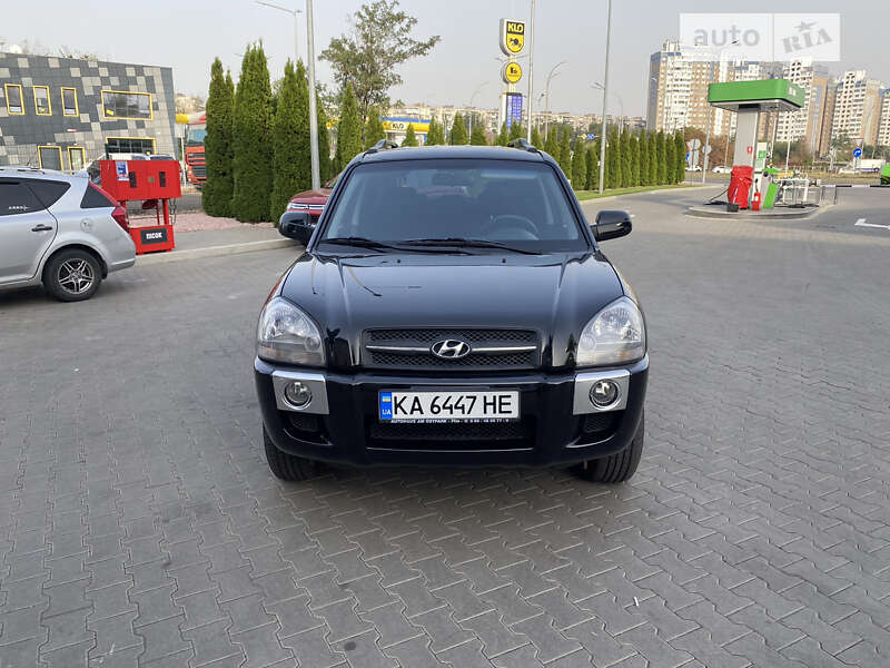 Внедорожник / Кроссовер Hyundai Tucson 2006 в Корсуне-Шевченковском