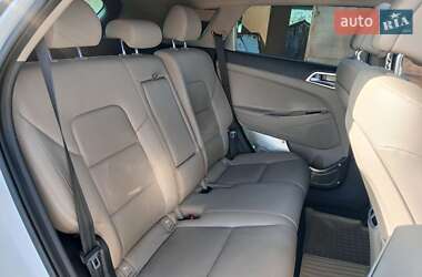 Внедорожник / Кроссовер Hyundai Tucson 2016 в Ужгороде