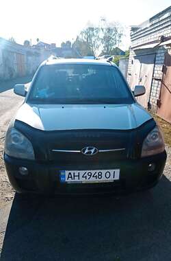 Позашляховик / Кросовер Hyundai Tucson 2006 в Кременчуці