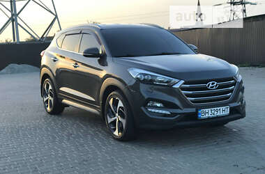 Позашляховик / Кросовер Hyundai Tucson 2017 в Одесі