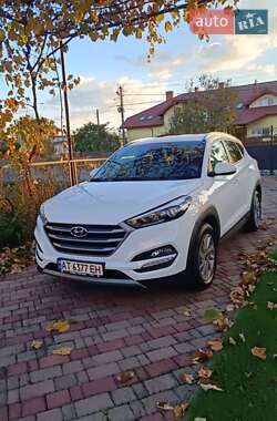 Позашляховик / Кросовер Hyundai Tucson 2015 в Івано-Франківську