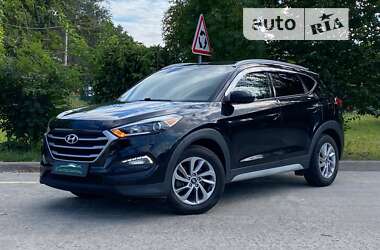 Позашляховик / Кросовер Hyundai Tucson 2017 в Києві