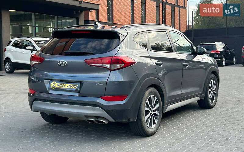 Позашляховик / Кросовер Hyundai Tucson 2018 в Чернівцях