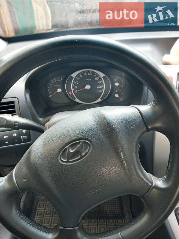 Внедорожник / Кроссовер Hyundai Tucson 2007 в Изюме