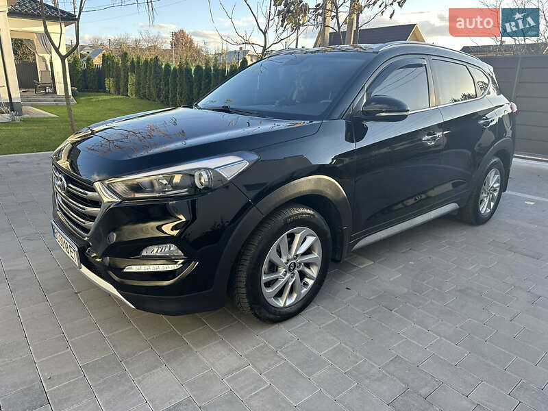 Внедорожник / Кроссовер Hyundai Tucson 2017 в Самборе