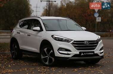 Внедорожник / Кроссовер Hyundai Tucson 2016 в Киеве