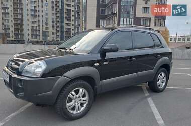 Позашляховик / Кросовер Hyundai Tucson 2008 в Києві