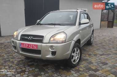 Внедорожник / Кроссовер Hyundai Tucson 2008 в Нововолынске