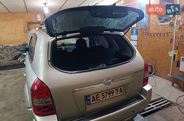 Внедорожник / Кроссовер Hyundai Tucson 2005 в Харькове