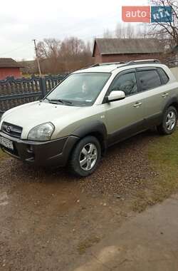 Позашляховик / Кросовер Hyundai Tucson 2007 в Чернівцях