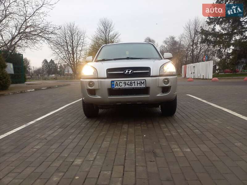 Позашляховик / Кросовер Hyundai Tucson 2006 в Луцьку