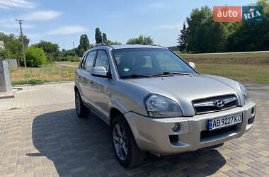 Позашляховик / Кросовер Hyundai Tucson 2009 в Полтаві