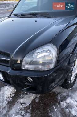 Внедорожник / Кроссовер Hyundai Tucson 2007 в 