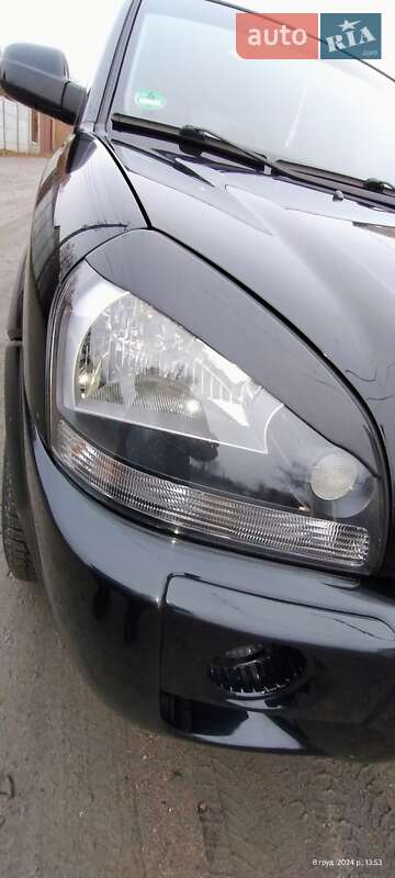 Позашляховик / Кросовер Hyundai Tucson 2009 в Глобиному