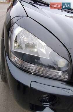 Внедорожник / Кроссовер Hyundai Tucson 2009 в 