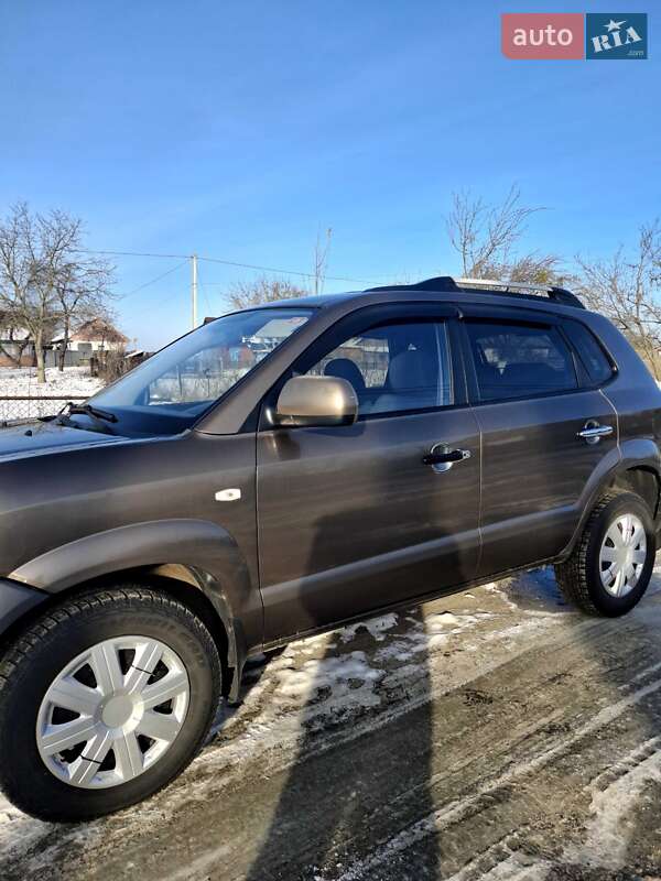 Внедорожник / Кроссовер Hyundai Tucson 2013 в Ровно
